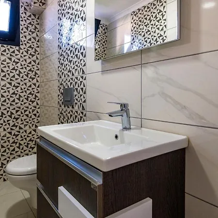 别墅 Hisar 2 - 4 Bedroom In Hisaroenue *